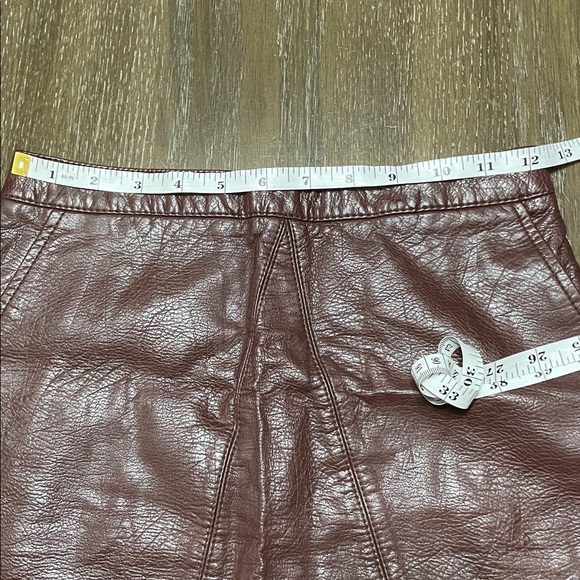 Zara Leather Mini Skirt Dark Brown - Picture 7 of 7